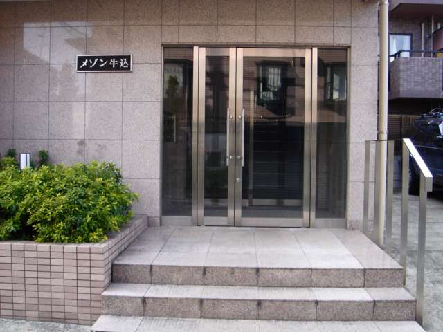 外観写真サムネイル