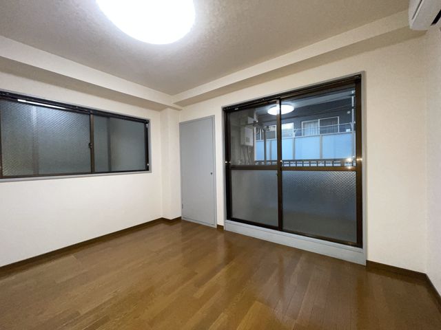 室内写真サムネイル
