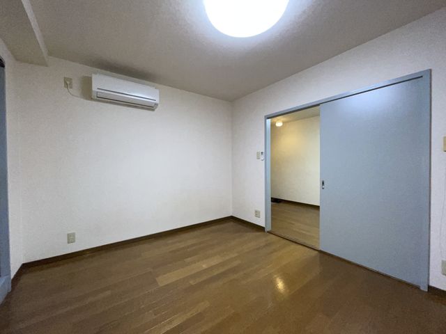 室内写真サムネイル