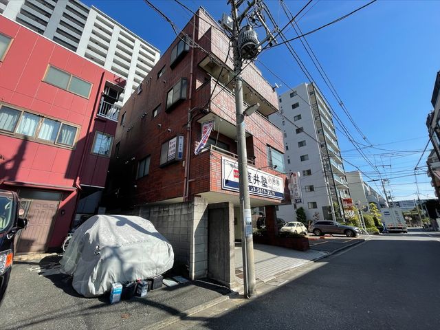 外観写真サムネイル