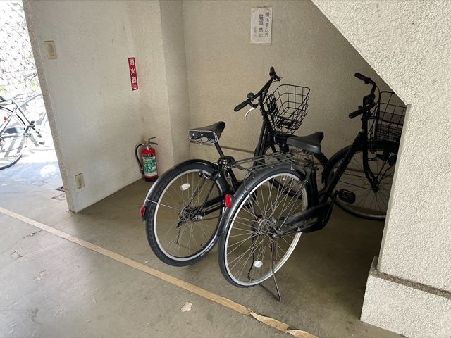 外観写真サムネイル