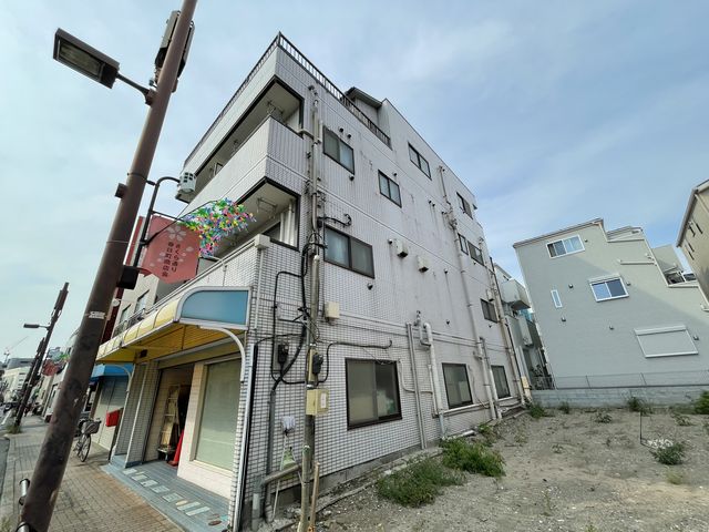 外観写真サムネイル