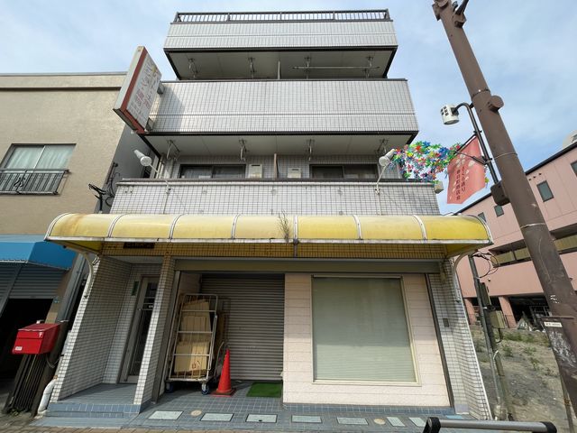 外観写真サムネイル