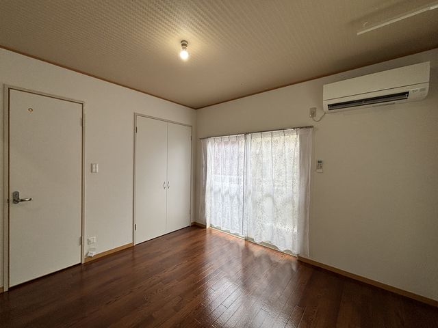 室内写真サムネイル