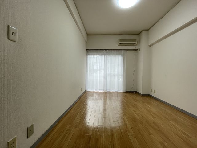 室内写真サムネイル