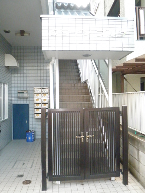外観写真サムネイル
