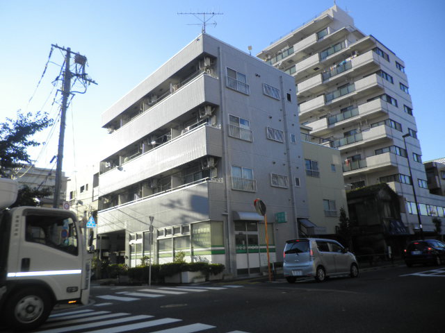 外観写真サムネイル