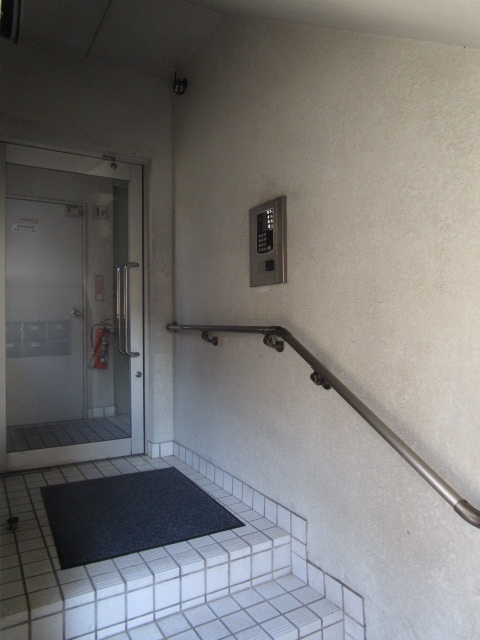 外観写真サムネイル