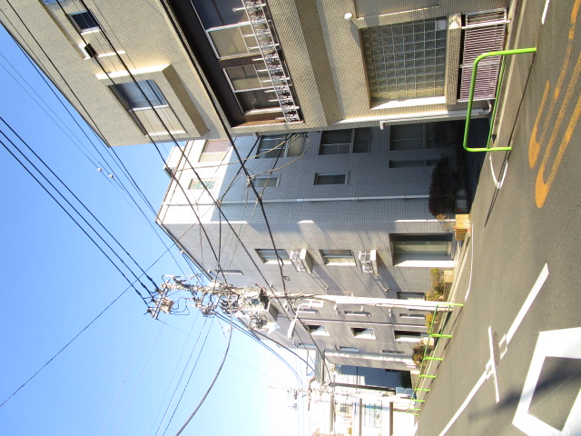 外観写真サムネイル