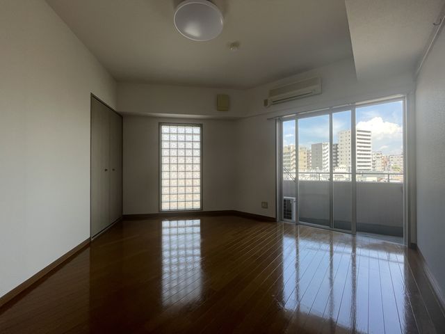 室内写真サムネイル