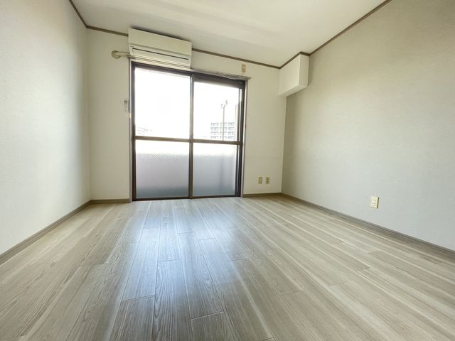 室内写真サムネイル