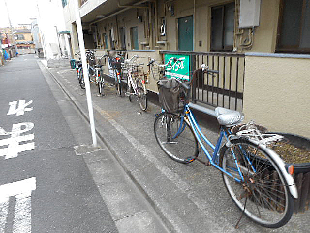 外観写真サムネイル