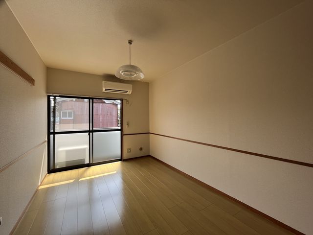 室内写真サムネイル