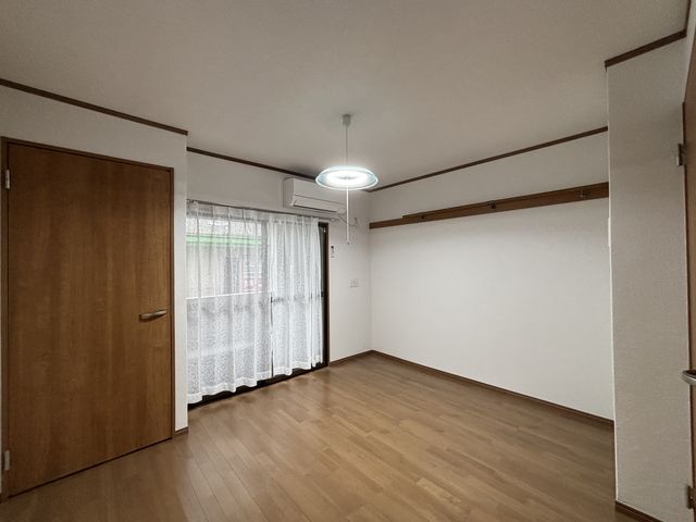 室内写真サムネイル