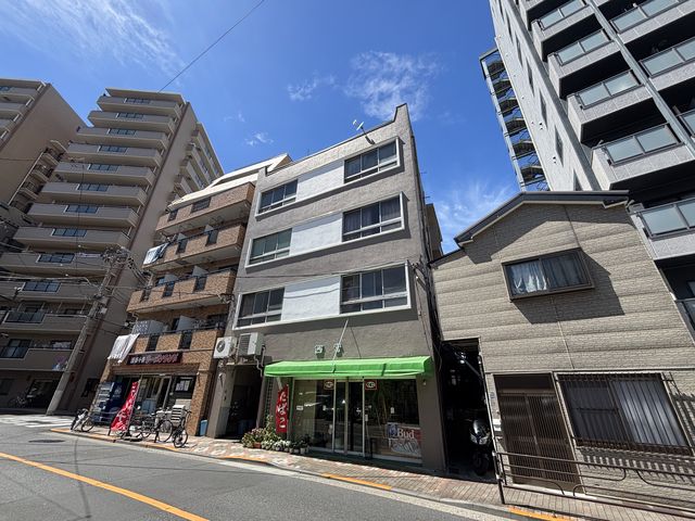 外観写真サムネイル