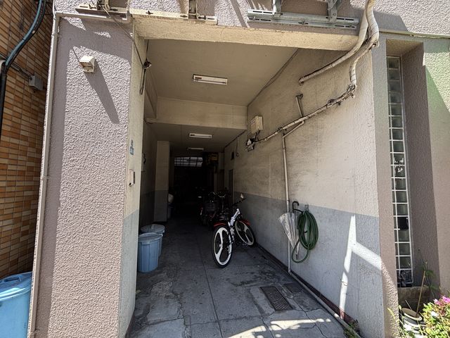 外観写真サムネイル